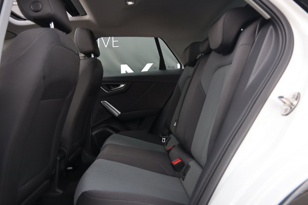 Audi Q2 1.4 TFSI ACT / PANODAK / VIRTUAL / KEYLESS / CARPLAY / STOELVERW