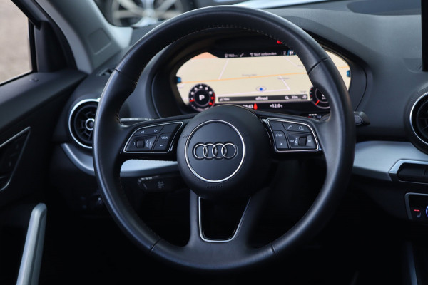 Audi Q2 1.4 TFSI ACT / PANODAK / VIRTUAL / KEYLESS / CARPLAY / STOELVERW