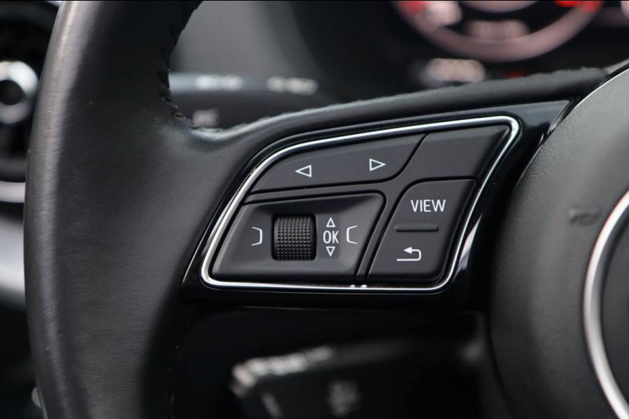 Audi Q2 1.4 TFSI ACT / PANODAK / VIRTUAL / KEYLESS / CARPLAY / STOELVERW