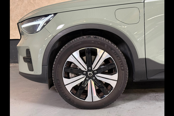Volvo XC40 1.5 T4 Plug-in hybrid Ultimate Dark | Harman kardon | Pano | Stuur/Stoel verwarming | Camera