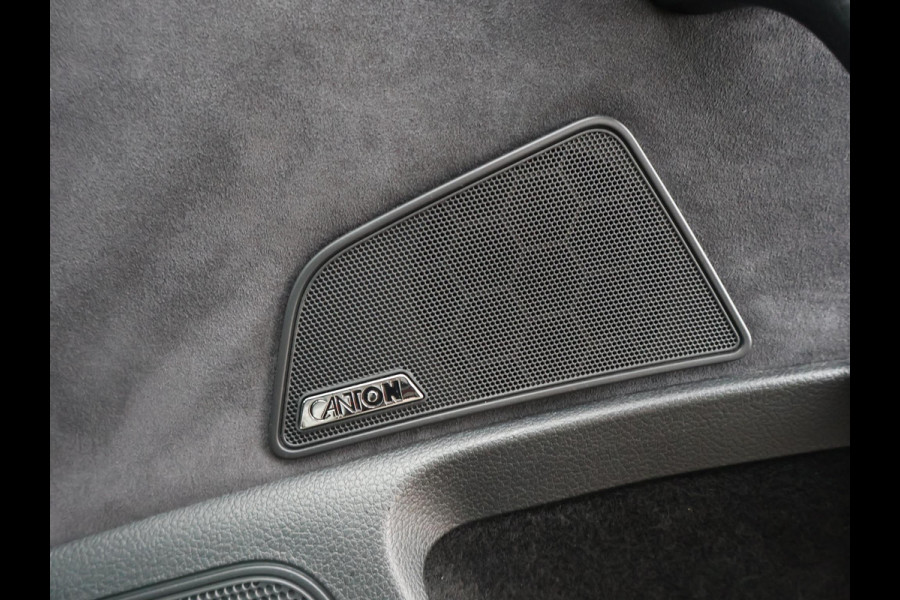 Škoda Superb Combi 1.4 TSI ACT 150 PK SPORTLINE DSG AUT. *STEEL GREY* + WEGKL. TREKHAAK | PANORAMA | 19 INCH | CANTON | ADAPTIVE CRUISE | ALCANTARA