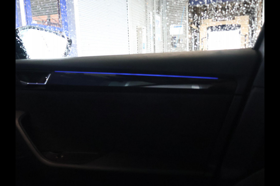 Škoda Superb Combi 1.4 TSI ACT 150 PK SPORTLINE DSG AUT. *STEEL GREY* + WEGKL. TREKHAAK | PANORAMA | 19 INCH | CANTON | ADAPTIVE CRUISE | ALCANTARA