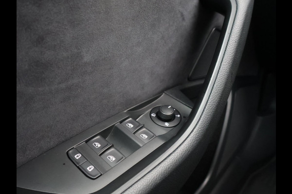 Škoda Superb Combi 1.4 TSI ACT 150 PK SPORTLINE DSG AUT. *STEEL GREY* + WEGKL. TREKHAAK | PANORAMA | 19 INCH | CANTON | ADAPTIVE CRUISE | ALCANTARA