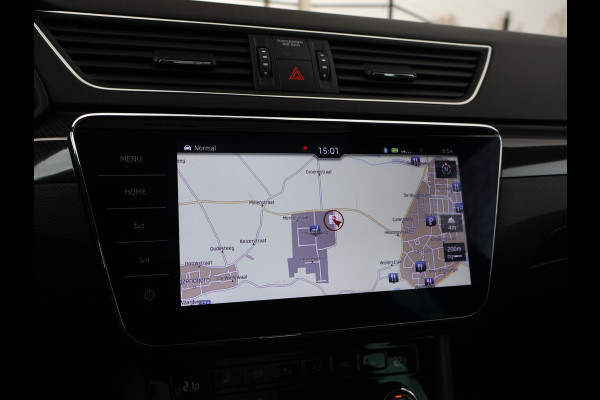 Škoda Superb Combi 1.4 TSI ACT 150 PK SPORTLINE DSG AUT. *STEEL GREY* + WEGKL. TREKHAAK | PANORAMA | 19 INCH | CANTON | ADAPTIVE CRUISE | ALCANTARA