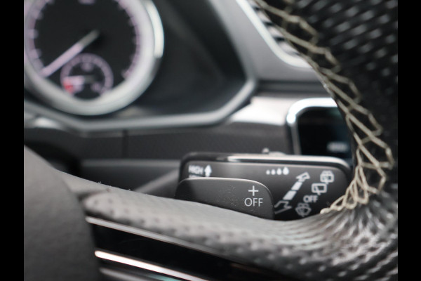 Škoda Superb Combi 1.4 TSI ACT 150 PK SPORTLINE DSG AUT. *STEEL GREY* + WEGKL. TREKHAAK | PANORAMA | 19 INCH | CANTON | ADAPTIVE CRUISE | ALCANTARA