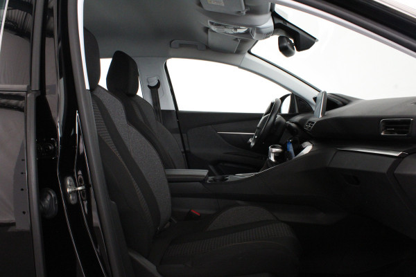Peugeot 3008 1.2 PureTech Active > Camera/Trekhaak/PDC