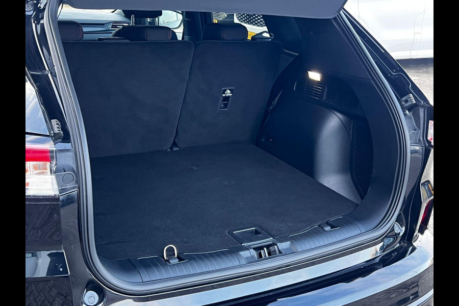 Ford Kuga 1.5 EcoBoost ST-Line 150pk | Winterpack | elektrisch bedienbare achterklep