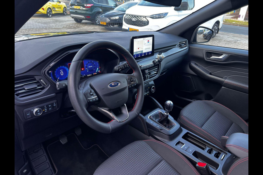 Ford Kuga 1.5 EcoBoost ST-Line 150pk | Winterpack | elektrisch bedienbare achterklep