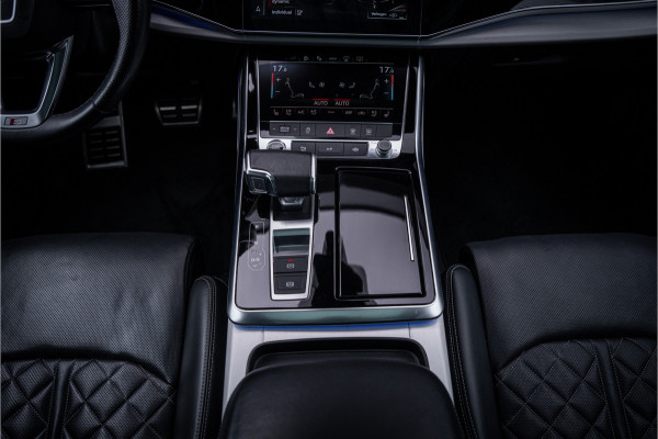 Audi Q8 55 TFSIe quattro Pro Line S ** Panodak ** Memory ** B&O ** Trekhaak