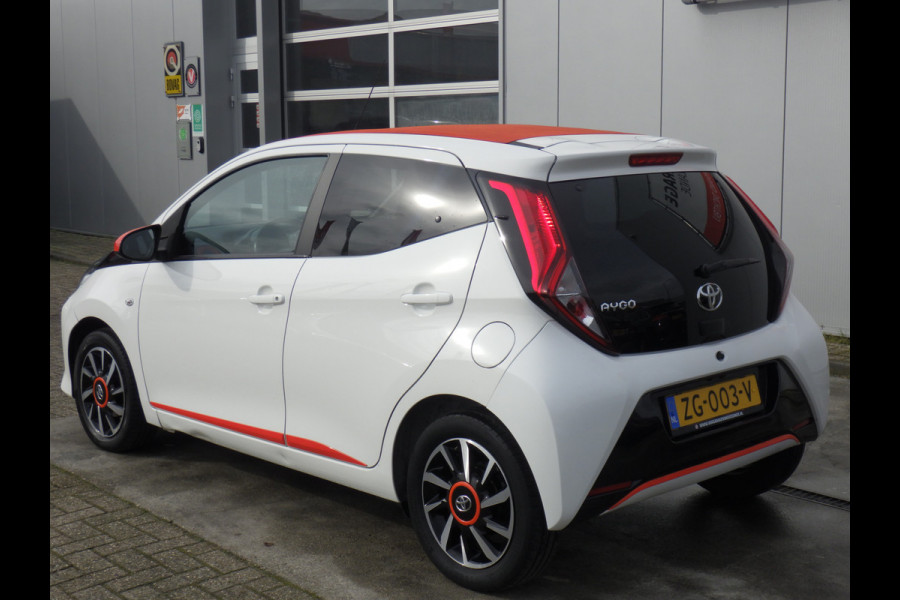 Toyota Aygo 1.0 VVT-i x-otic, Open Dak, Camera, NL/NAP, Compleet!