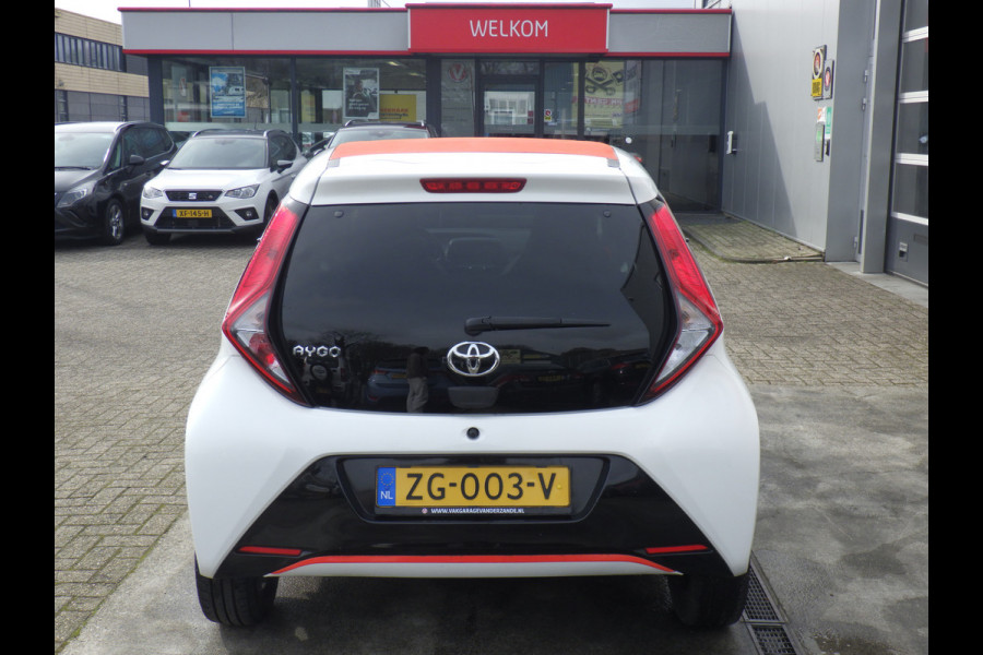 Toyota Aygo 1.0 VVT-i x-otic, Open Dak, Camera, NL/NAP, Compleet!