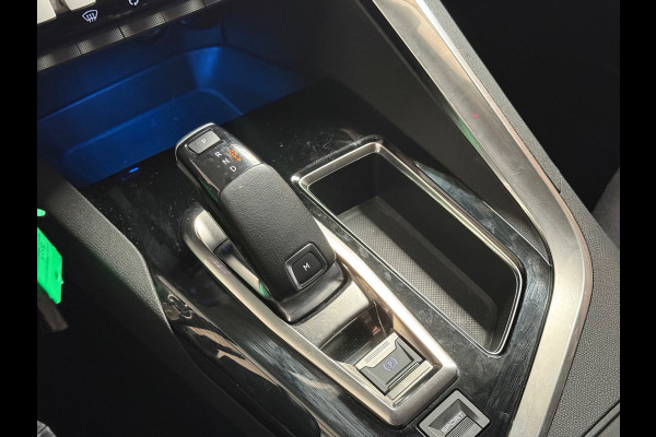 Peugeot 3008 1.2 Blue Lease Premium Avantage | Carplay | Camera | Led