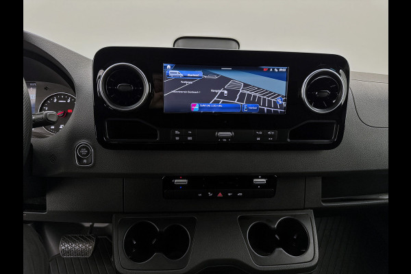 Mercedes-Benz Sprinter 319 1.9 CDI L2 Pro 3500kg Trekhaak Navigatie Parkeerpakket Carplay Betimmering BPM vrij Stoelverwarming