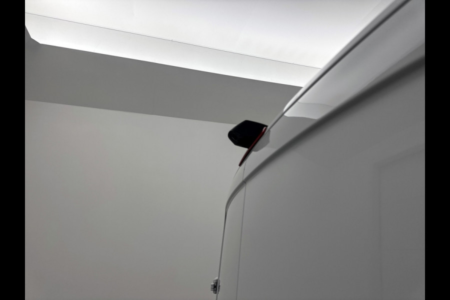 Mercedes-Benz Sprinter 319 1.9 CDI L2 Pro 3500kg Trekhaak Navigatie Parkeerpakket Carplay Betimmering BPM vrij Stoelverwarming