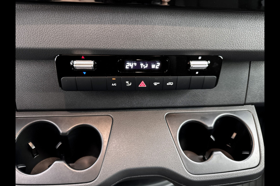 Mercedes-Benz Sprinter 319 1.9 CDI L2 Pro 3500kg Trekhaak Navigatie Parkeerpakket Carplay Betimmering BPM vrij Stoelverwarming