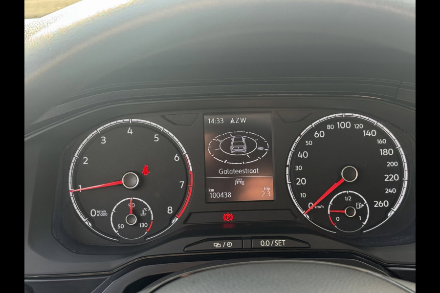 Volkswagen Polo 1.0 Trendline - Navigatie I Airco I PDC I LED I Nwe Sport velgen 18 inch I Veiligheid pakket I Trekhaak