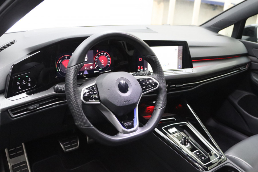 Volkswagen Golf 1.4 eHybrid GTE 245 PK, Leder, Memory, Mistlampen, Stoelkoeling + Verwarming