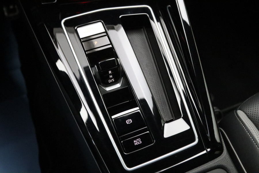 Volkswagen Golf 1.4 eHybrid GTE 245 PK, Leder, Memory, Mistlampen, Stoelkoeling + Verwarming