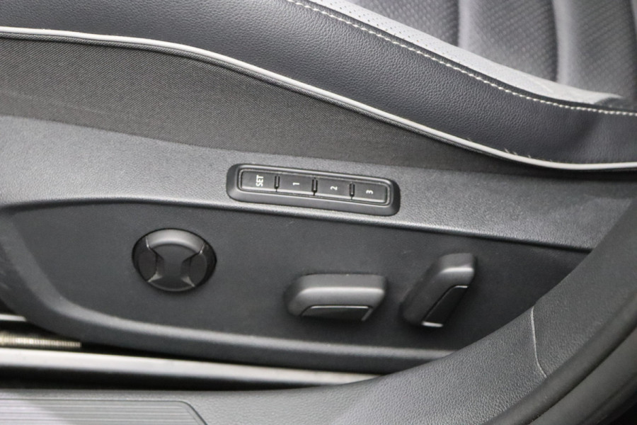 Volkswagen Golf 1.4 eHybrid GTE 245 PK, Leder, Memory, Mistlampen, Stoelkoeling + Verwarming