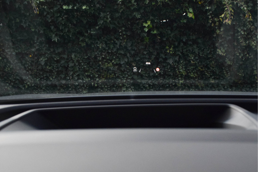 Audi Q4 e-tron 35 S-line / Standkachel/ Virtual Cockpit/ Adaptive Cruise Control/