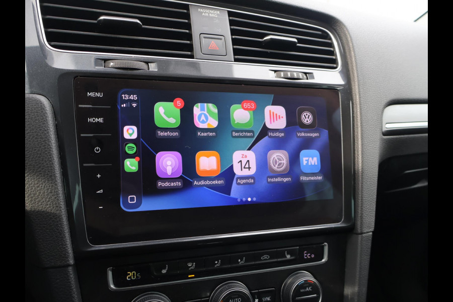 Volkswagen e-Golf + LEDER SPORTINTERIEUR | VIRTUAL COCKPIT | ADAPTIVE CRUISE | LED | CAMERA | STOELVERW. | APPLE CARPLAY