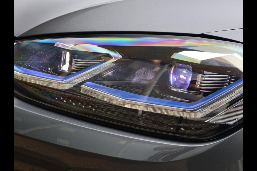 Volkswagen e-Golf + LEDER SPORTINTERIEUR | VIRTUAL COCKPIT | ADAPTIVE CRUISE | LED | CAMERA | STOELVERW. | APPLE CARPLAY