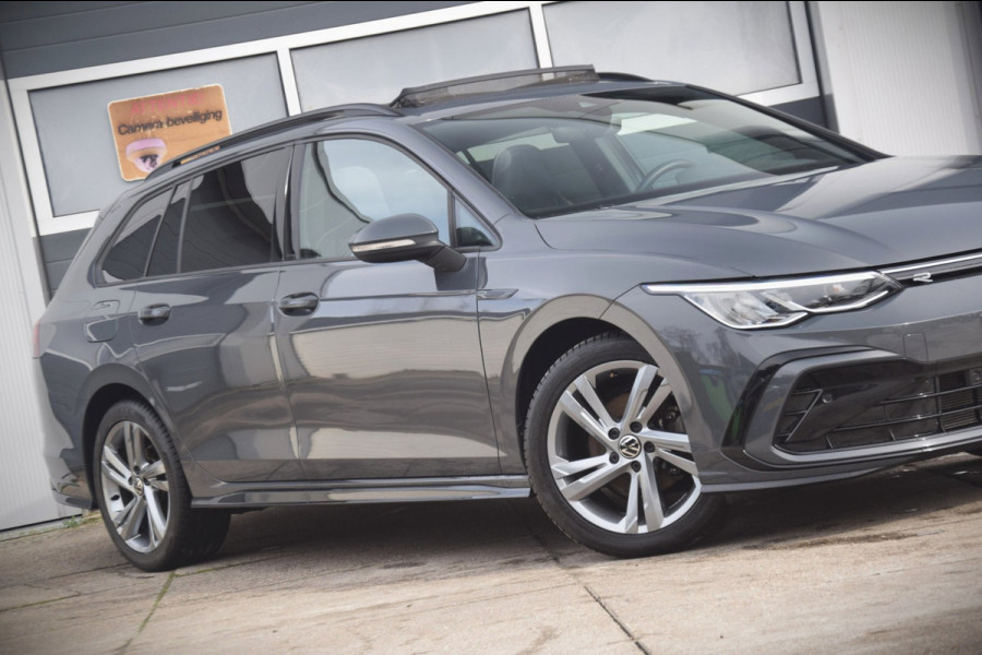 Volkswagen Golf Variant 1.5 TSI R-Line Panoramadak / Stoel en stuurverwarming / Trekhaak elektrisch /