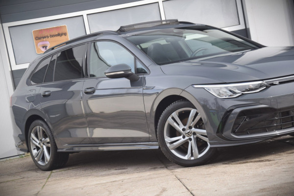 Volkswagen Golf Variant 1.5 TSI R-Line Panoramadak / Stoel en stuurverwarming / Trekhaak elektrisch /