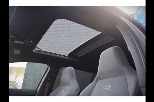 Volkswagen Golf Variant 1.5 TSI R-Line Panoramadak / Stoel en stuurverwarming / Trekhaak elektrisch /