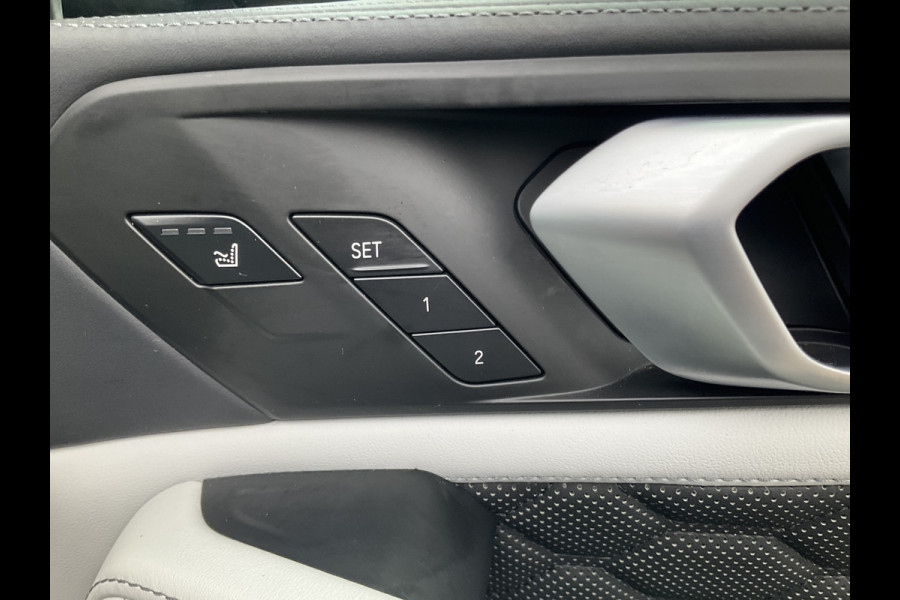 BMW X6 M Competition 626PK BTW Bowers&Wilkins Pano Nachtzicht Massage Stoelverw+Koeling BOMVOL!