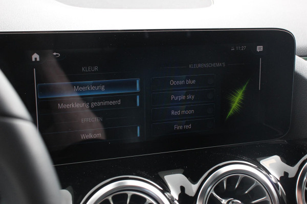 Mercedes-Benz GLA 200 163pk DCT Automaat Progressive Navigatie Climate Control Camera Electrisch bedienbare achterklep Half Leder Led Dab Ambienteverlichting