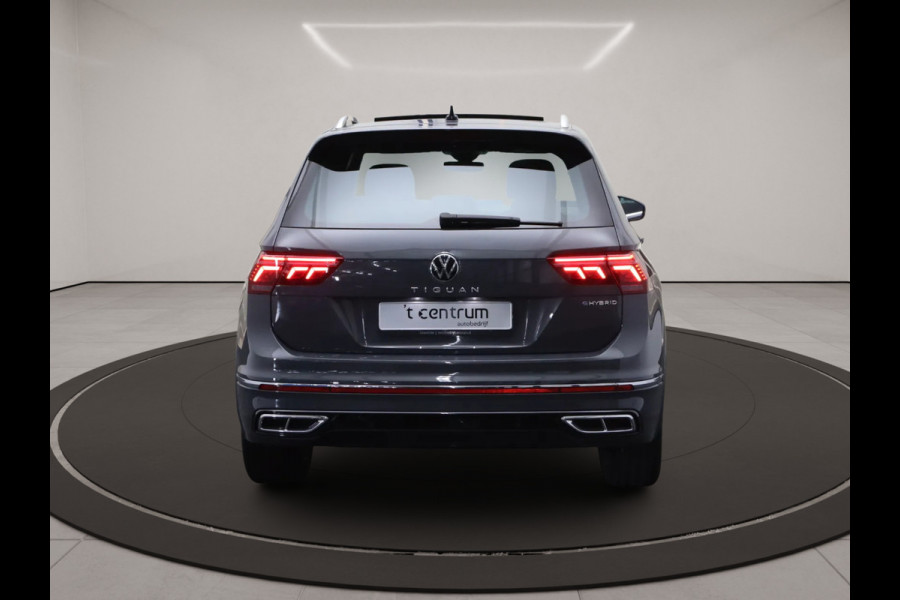 Volkswagen Tiguan 1.4 TSI eHybrid R-Line 245 PK Business PHEV, Panoramadak, Leder, 360 Camera, Carplay, Memory