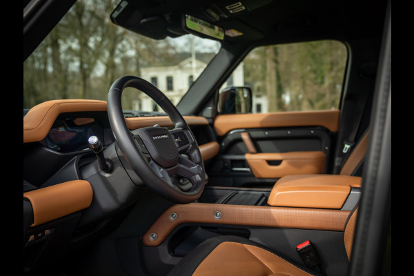 Land Rover Defender 110 3.0 P400 110 X-Dynamic HSE | Meridian | Pano-dak | Luchtvering | Head-up
