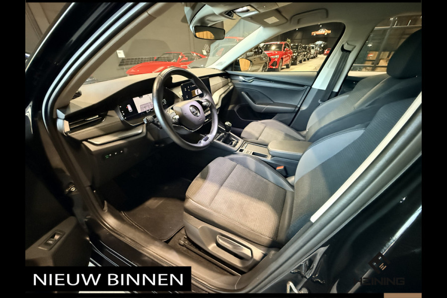 Škoda Octavia Combi 1.0 TSI Business Edition. Navi. Apple-carplay.Trekhaak. Dealer onderhouden met NAP