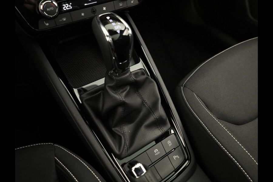 Škoda Kamiq Monte Carlo 1.0 TSI 115 pk 7 versn. DSG | Travel Assist Plus | Winter Pakket | 18 inch lichtmetalen velgen