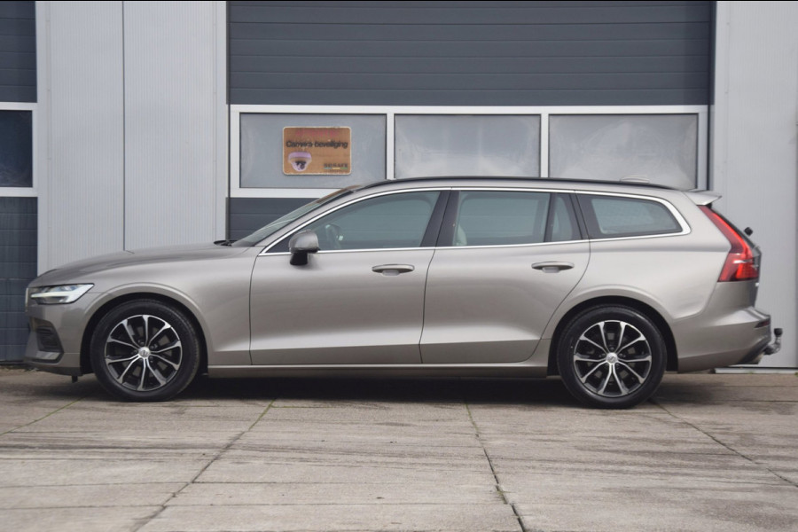 Volvo V60 2.0 B3 Momentum Business UITKLAPBARE TREKHAAK/LEDEREN BEKLEDING/COMFORT-STOELEN