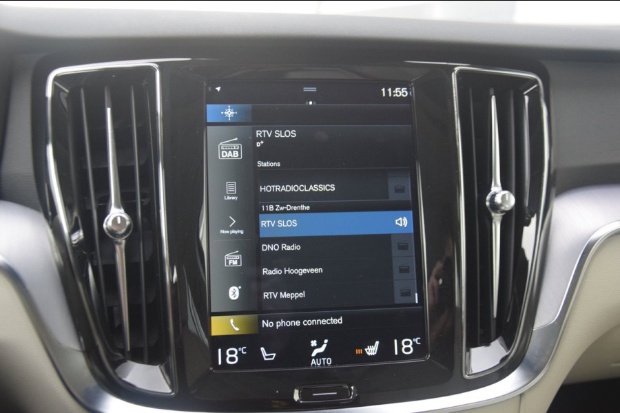 Volvo V60 2.0 B3 Momentum Business UITKLAPBARE TREKHAAK/LEDEREN BEKLEDING/COMFORT-STOELEN