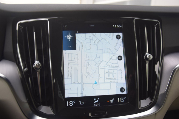 Volvo V60 2.0 B3 Momentum Business UITKLAPBARE TREKHAAK/LEDEREN BEKLEDING/COMFORT-STOELEN