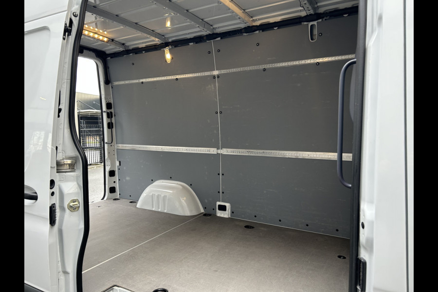 Mercedes-Benz Sprinter 315 CDI L2 H2 RWD / Trekhaak / Camera / MBUX / Navigatie / Cruise control / Airco / 270 Graden achterdeuren