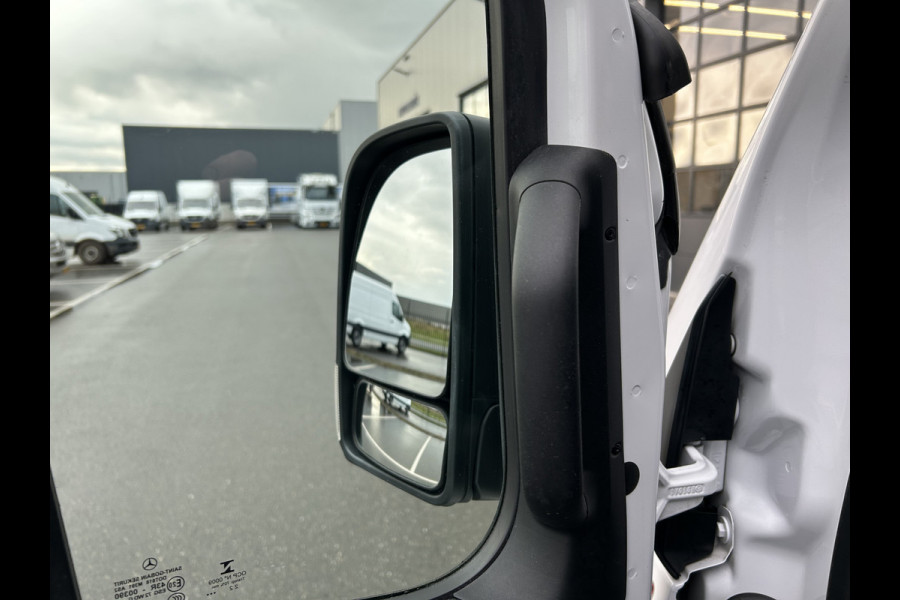 Mercedes-Benz Sprinter 315 CDI L2 H2 RWD / Trekhaak / Camera / MBUX / Navigatie / Cruise control / Airco / 270 Graden achterdeuren