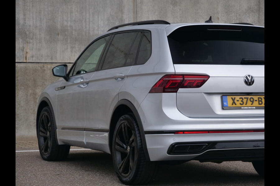 Volkswagen Tiguan 1.5 TSI R-Line | panorama | head-up | Trekhaak..