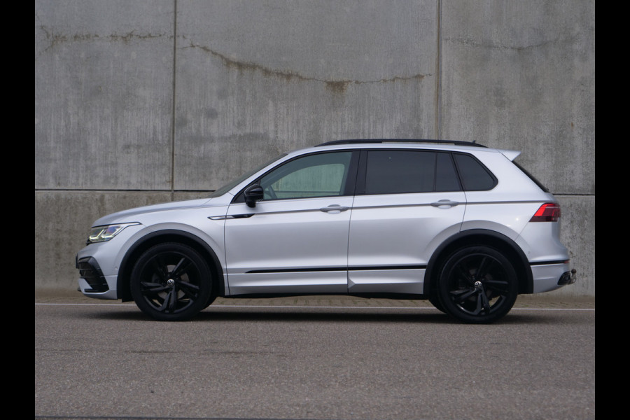 Volkswagen Tiguan 1.5 TSI R-Line | panorama | head-up | Trekhaak..