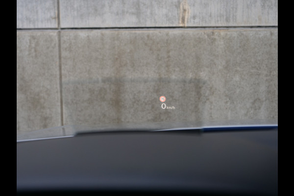 Volkswagen Tiguan 1.5 TSI R-Line | panorama | head-up | Trekhaak..