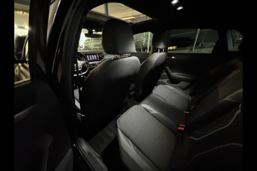 Volkswagen Polo 1.0 TSI Pano|Keyless|Camera|CarPlay|Sfeer