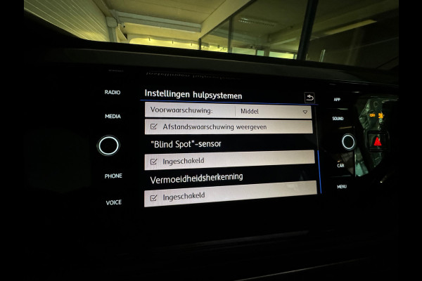 Volkswagen Polo 1.0 TSI Pano|Keyless|Camera|CarPlay|Sfeer