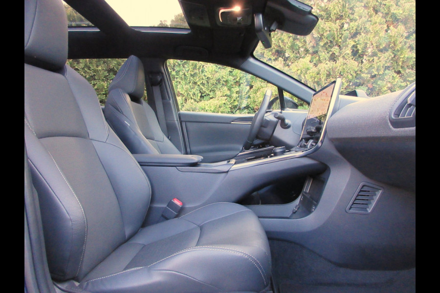 Toyota Bz4x Launch Edition Premium 71 kWh *Panoramadak*Trekhaak*