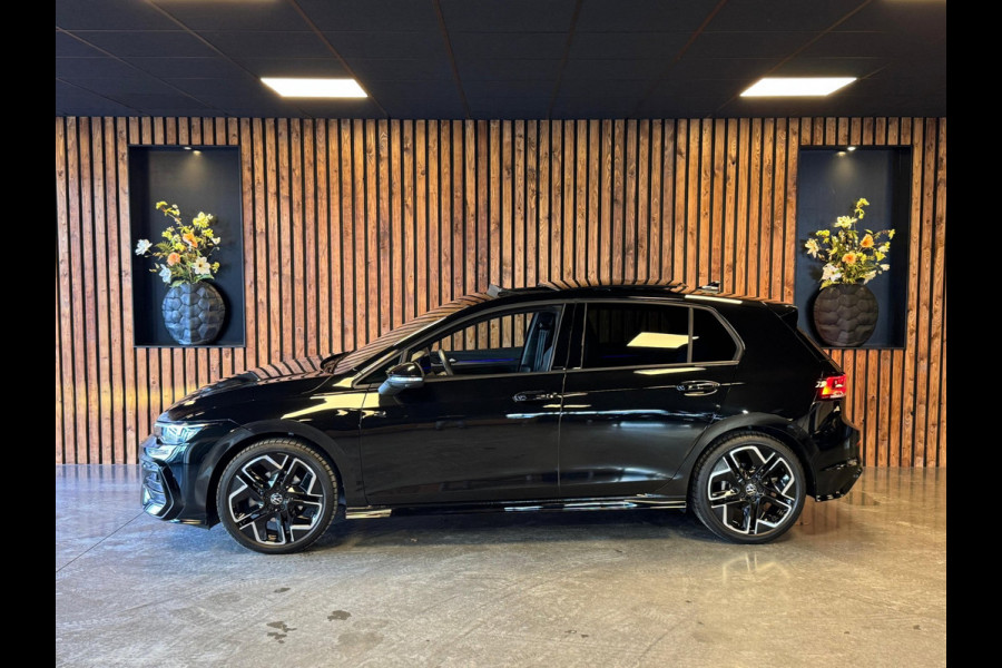 Volkswagen Golf 1.5 eTSI R-Line / 360 Camera / Pano / H/K / Stoel/Stuur verwarming / Carplay