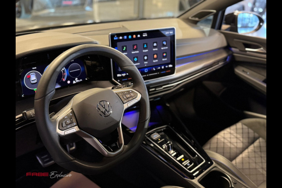 Volkswagen Golf 1.5 eTSI R-Line / 360 Camera / Pano / H/K / Stoel/Stuur verwarming / Carplay