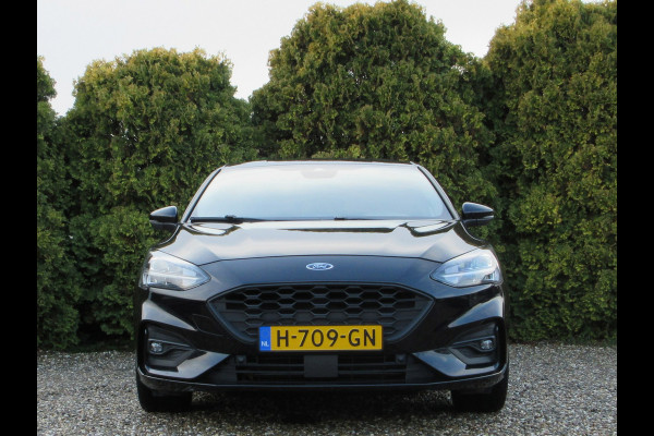 Ford Focus 1.5 EcoBoost Automaat ST Line Business