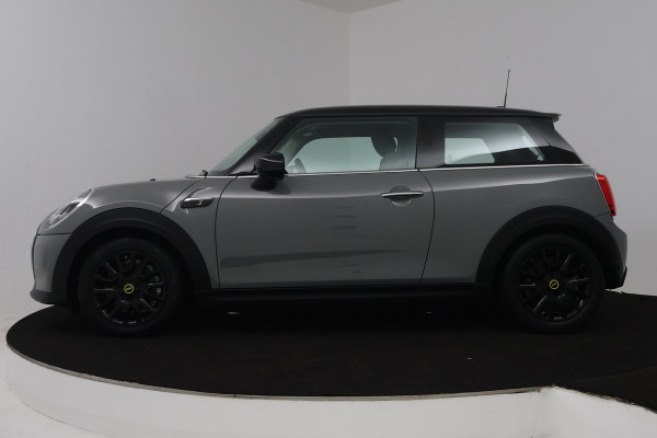 MINI Mini Electric Classic 33 kWh (SFEERVERLICHTING, CRUISE CONTROL, NAVIGATIE, PARKEERSENSOREN)